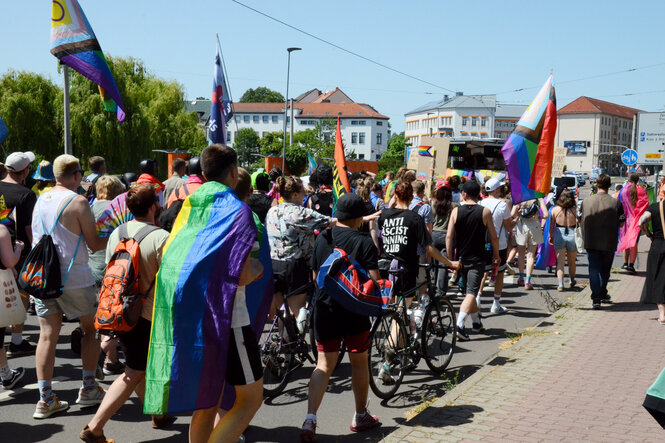 Die Pride läuft durch Merseburg