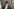 Revolutionsführer Ayatollah Ali Chamenei bei einer im Fernsehen übertragenen Rede unter einem Porträt des verstorbenen Revolutionsgründers Ajatollah Khomeini