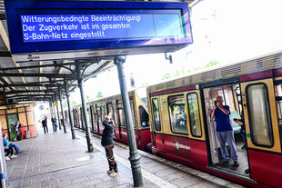 S-Bahnsteig, Anzeige 