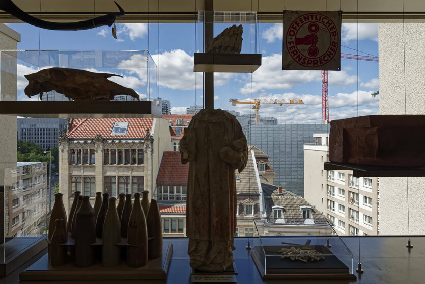 Im Obergeschoss des „Petri“ lässt sich vieles entdecken – Altes und Neues, drinnen und draußen