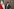 Dieses am 18.06.2025 von der offiziellen Website des Büros des iranischen Obersten Führers veröffentlichte Foto zeigt Revolutionsführer Ayatollah Ali Chamenei bei einer im Fernsehen übertragenen Rede unter einem Porträt des verstorbenen Revolutionsgründers Ajatollah Khomeini.