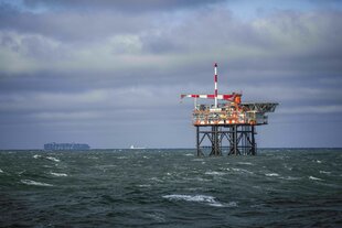 Gasförderungsplattform im Meer