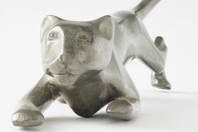 Katze aus Zinn