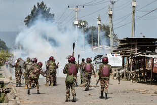 Kenias Polizei in der Kleinstadt Nakuru