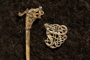Wikingerschmuck mit Tiermotiven aus dem 11. Jahrhundert