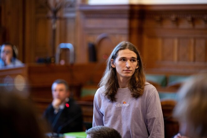 Maja T. im Prozesssaal des Budapester Stadtgerichts