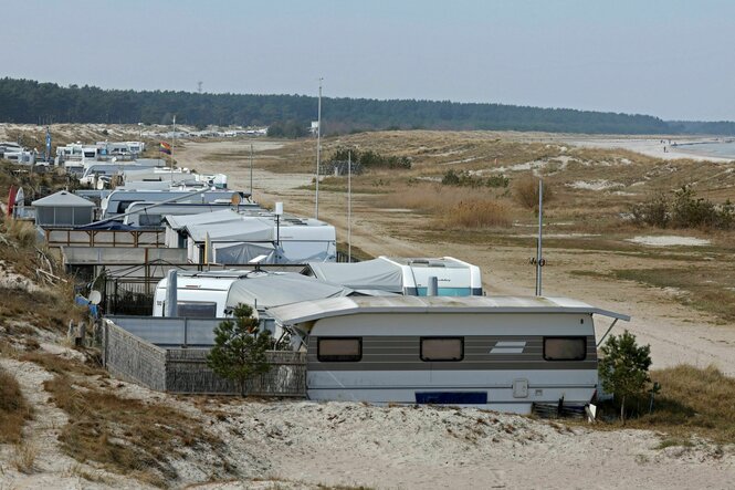 Campingplatz in den Dünen an der Ostsee