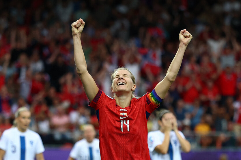 Ada Hegerberg jubelt über ein Tor
