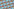 Brezeln vor blauem Hintergrund