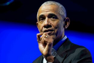 Der ehemalige US-Präsident Barack Obama spricht auf dem Demokratieforum der Obama-Stiftung in Chicago im Dezember