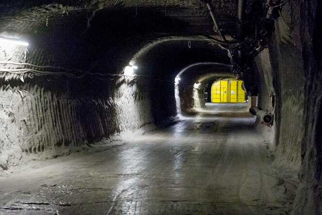 Blick in einen Schacht im Bergwerk Asse.