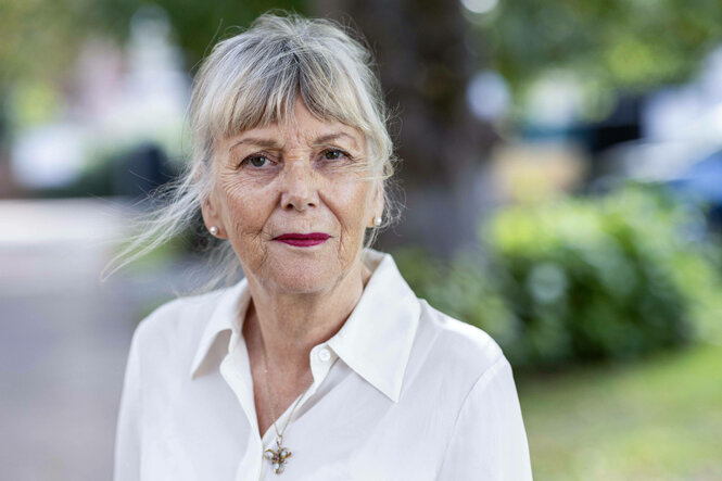 Porträt der Schriftstellerin Kate Atkinson.