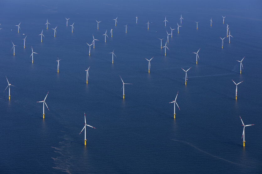 Offshore Windreder auf dem Meer