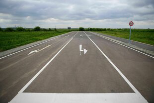 Ein Teil der Aus-und Einfahrt, wo ein High-Tech Park entstehen soll