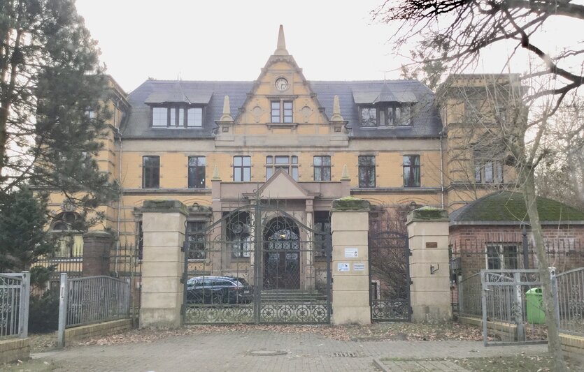 Das Schloss von Philip Steinbeck in Jessnitz.