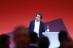 Bijan Tavassoli, hier bei der Wahl zum Listenplatz 1 der Linken zur Europawahl 2024