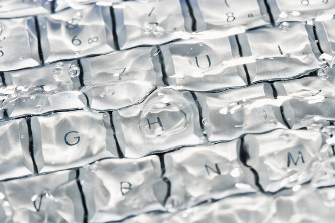 Tastatur unter Wasser