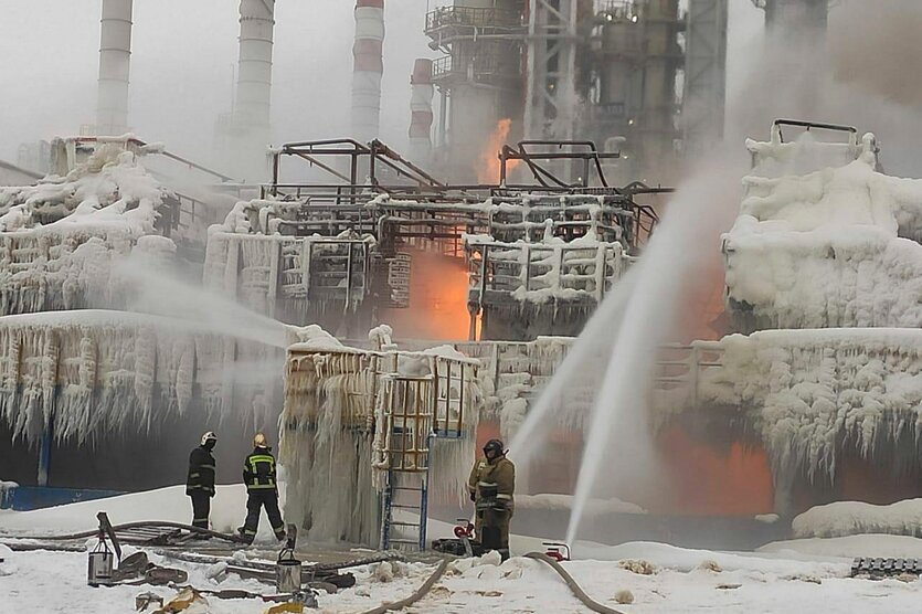 Brand in einer Raffinerie