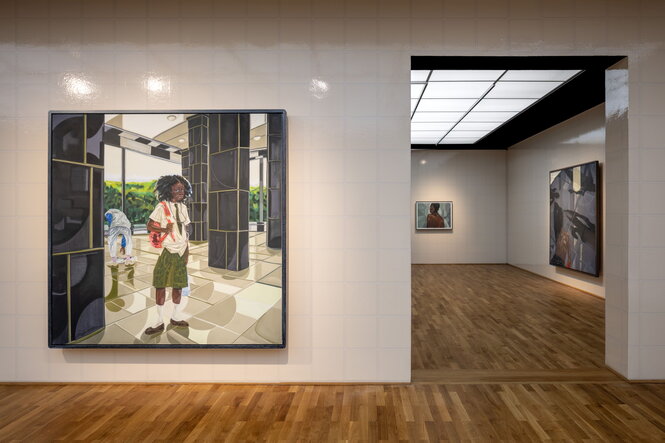 Ausstellungsansicht mit Zeichnungen