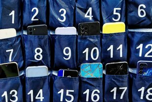 Handy's in nummerierten Taschen