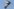 Ein fliegender Storch vor blauem Himmel Ein fliegender Storch vor blauem Himmel