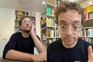 Zwei Bilder des fußballlingusten Simon Meier-Vieracker, einem weißen Mann mit locken und Brille, recht nerdig
