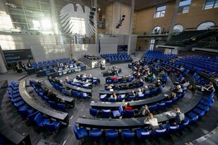 Blick in den Plenarsaal des Bundestages