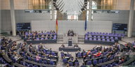 Großer Saal des Bundestags in Berlin