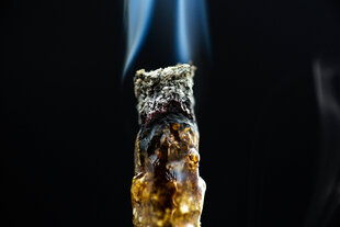Brennende Spitze eines Joints