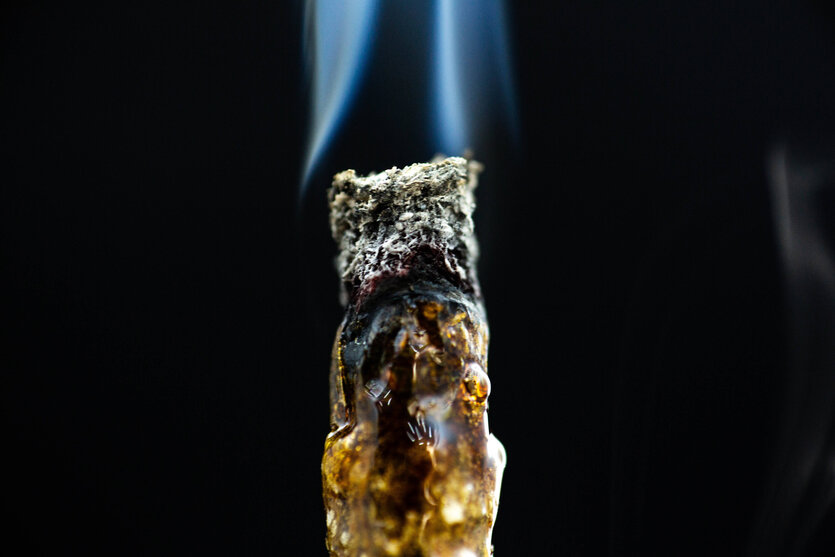 Brennende Spitze eines Joints
