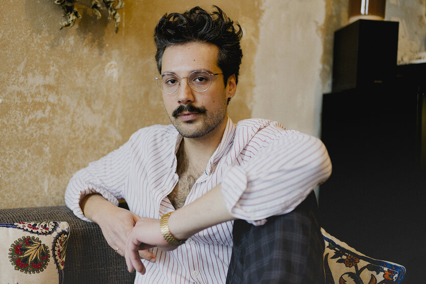 Der Autor Ozan Zakariya Keskinkılıç