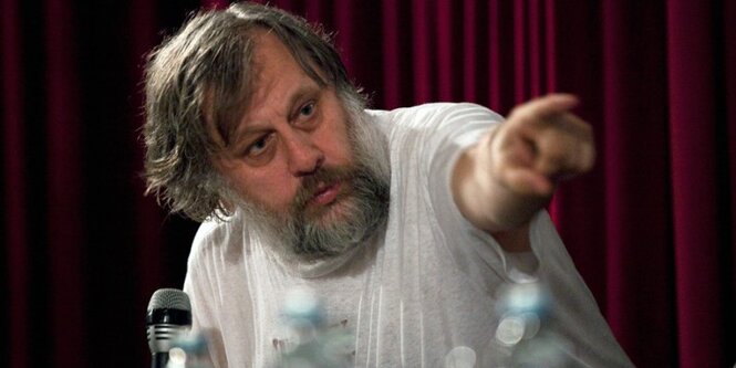 Der Philosoph Slavoj Žižek auf der Bühne