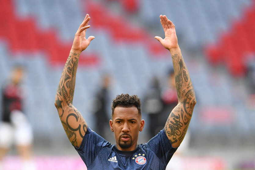 Boateng beim Aufwärmen auf einem älteren Foto im Bayern-Trikot