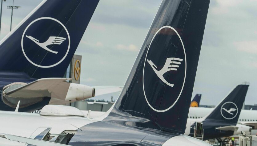 Verschiedene Lufthansa-Maschinen am Flughafen Rhein-Main