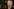 Porträt von Tony Blair - graue Haare, offenes Hemd