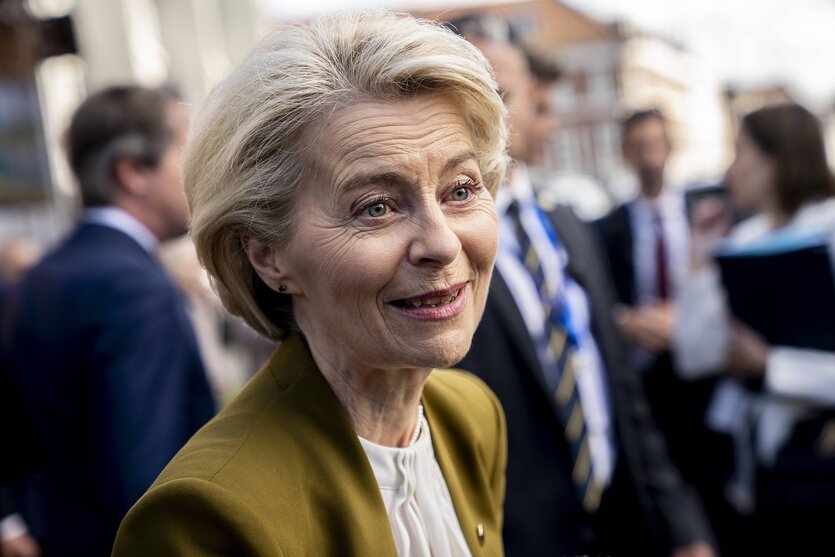 Portrait von Ursula von der Leyen