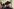 Bad Bunny mit Sonnenbrille und Barrett