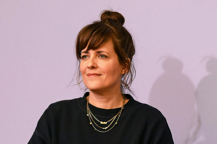 Porträt von Sarah Kuttner.
