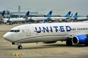 Ein Flugzeug auf dem Flughafen Chicago