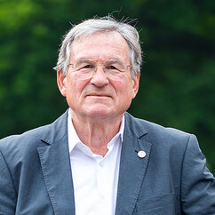 Klaus Wicher