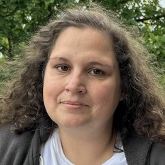 Porträtfoto von Jill Strübel
