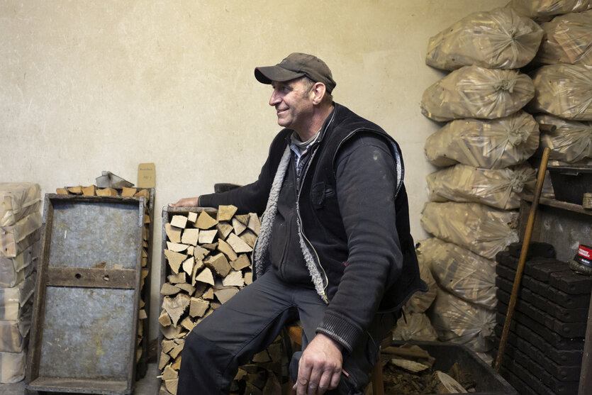 Kohlenhändler Dirk Kögler.