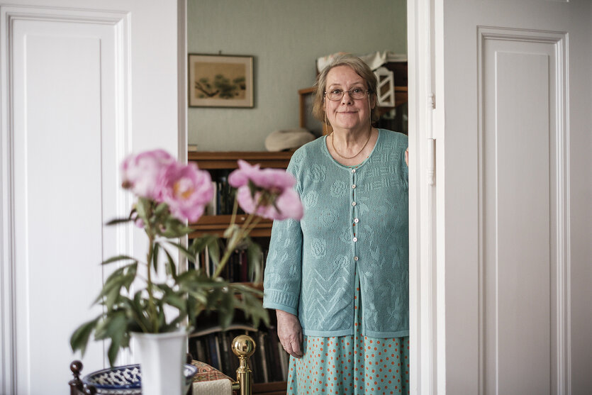 Tessa Hofmann in ihrer Wohnung