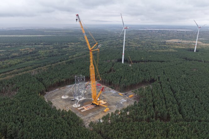 Baustelle eines Windrads.