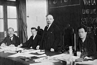 Lenin bei Gruendungskongress der Kommunistischen Internationale 1919