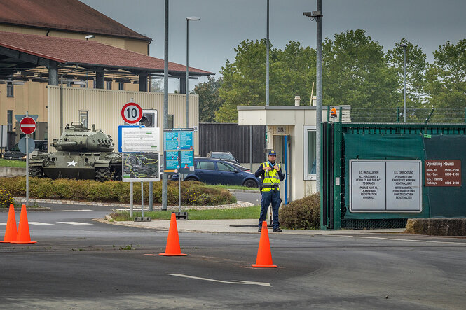 Die Zufahrt zum US-Stützpunkt in Grafenwöhr