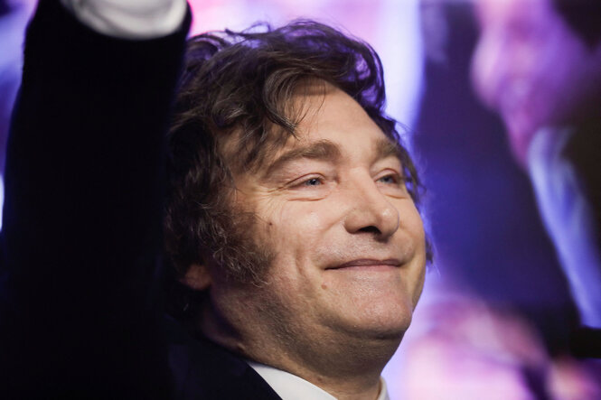 Javier Milei strahlt