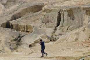 Eine Mine, in der seltene Erden abgebaut werden