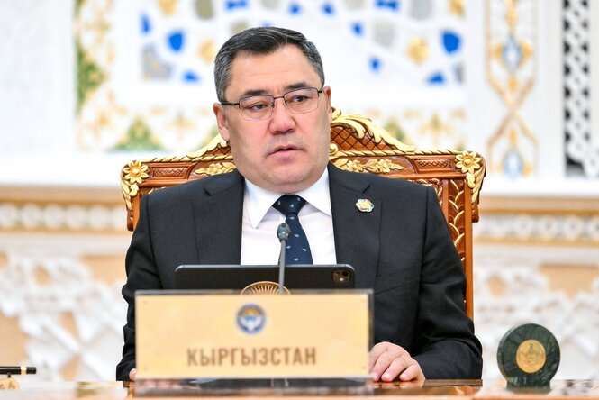 Portrait von Präsident Sadyr Dschaparow