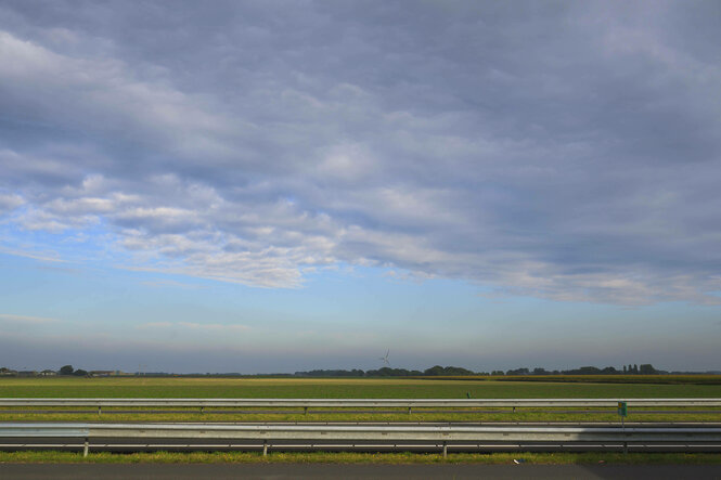 Leitplanken an einer Bundesstraße